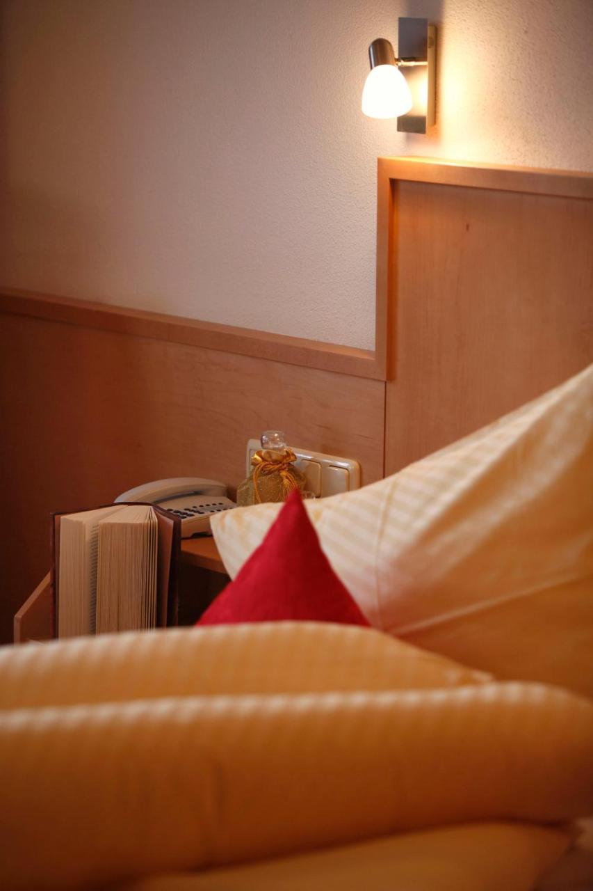 Hotel Alpenroyal Fiss Extérieur photo